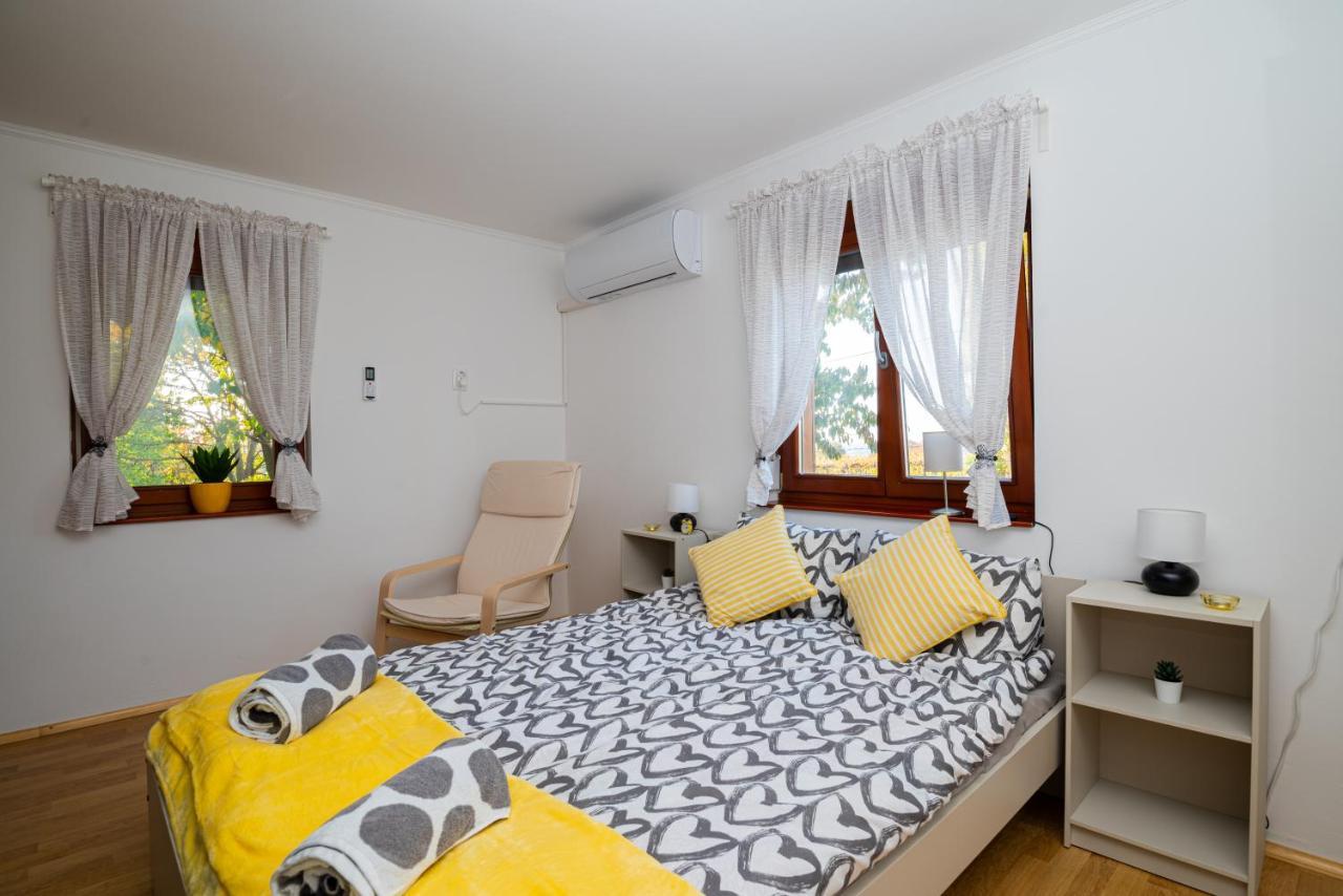 Kopa Vendeghaz Apartment Szigetvár Exterior photo