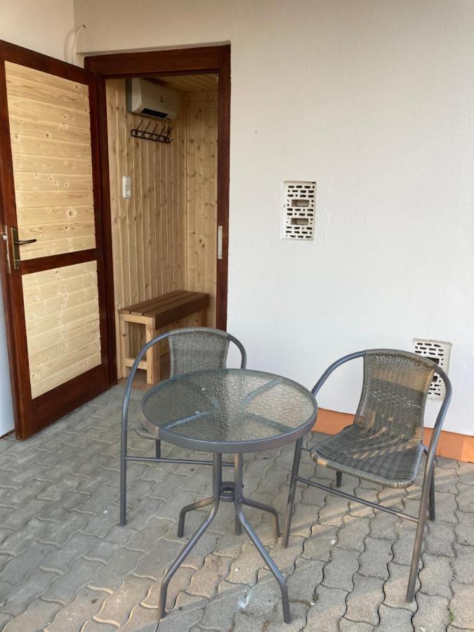 Kopa Vendeghaz Apartment Szigetvár Exterior photo